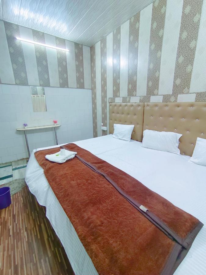 Hotel India Inn Walking Distance From Taj Mahal-- Rooftop Taj Mahal View Agra  Εξωτερικό φωτογραφία