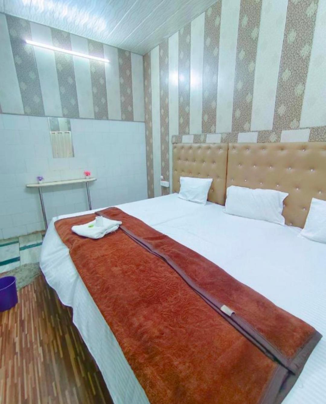 Hotel India Inn Walking Distance From Taj Mahal-- Rooftop Taj Mahal View Agra  Εξωτερικό φωτογραφία